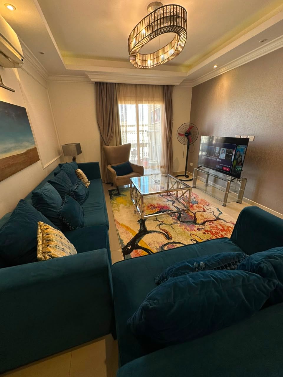 Modern 2-BR with Jacuzzi, 5 min from airport, photo 5
