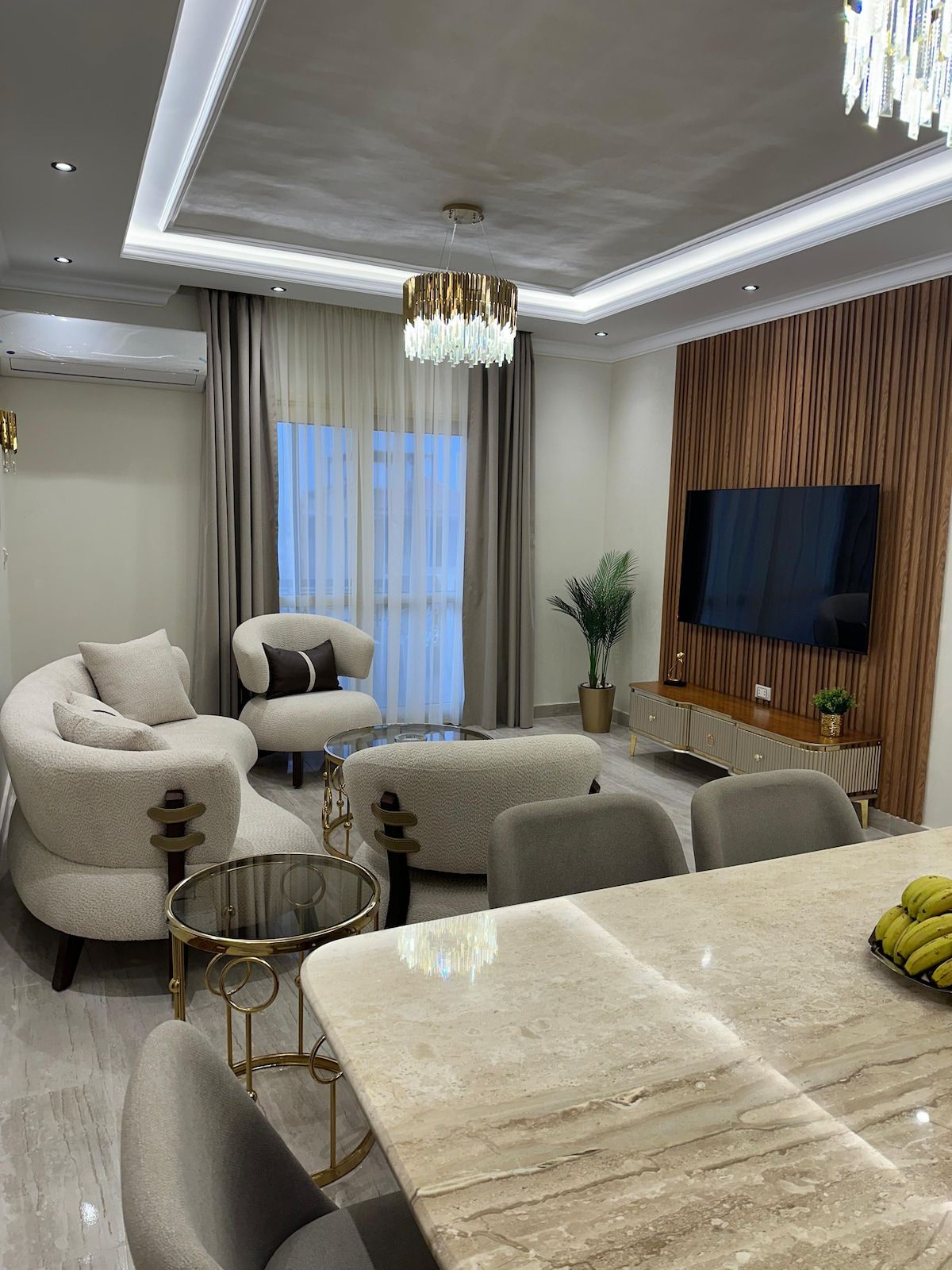 Al Khamayel 3BR Serviced Apartment Sheikh Zayed, photo 2