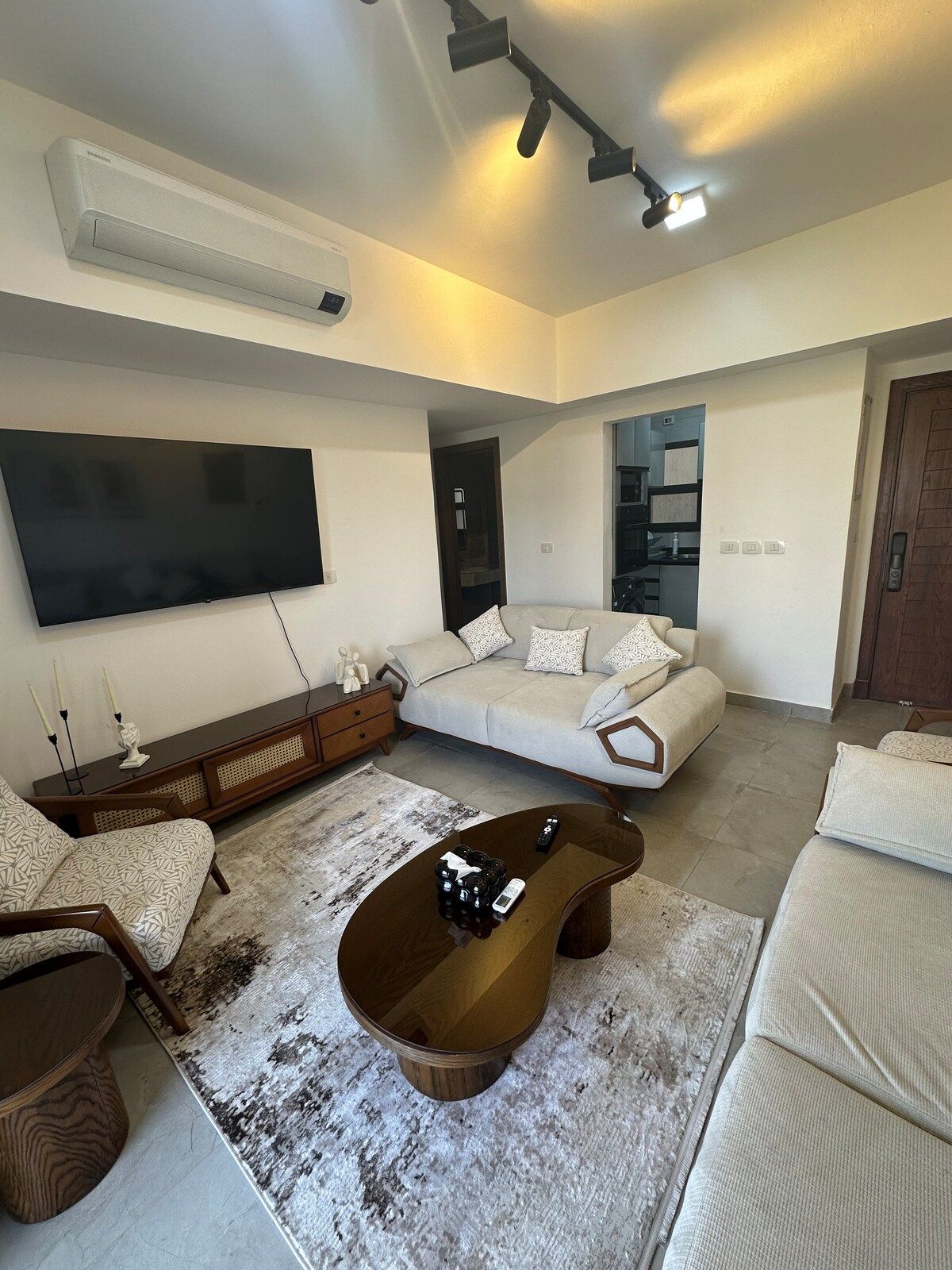 Chic 2-BR Apartment in privado, photo 6