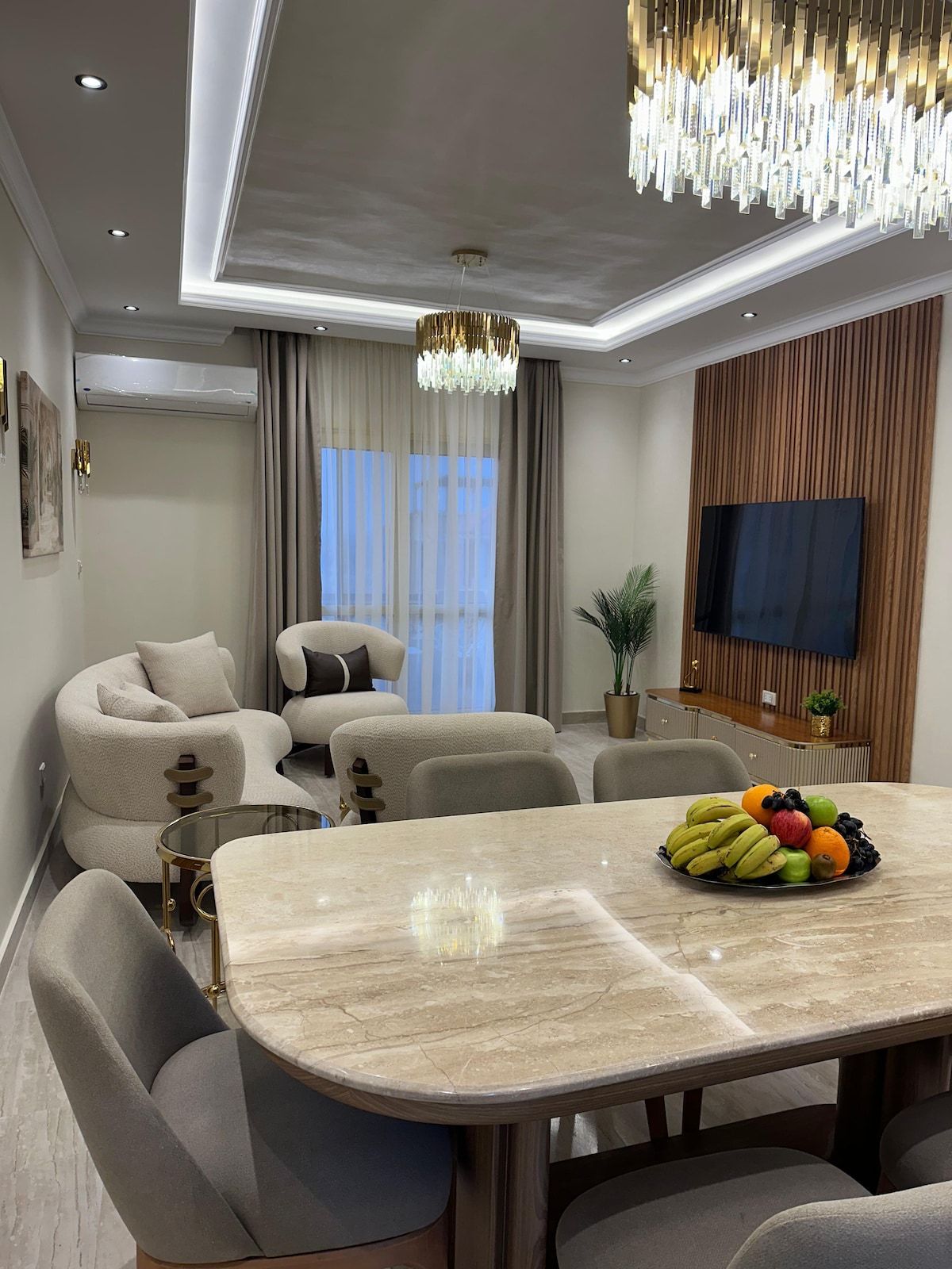 Al Khamayel 3BR Serviced Apartment Sheikh Zayed