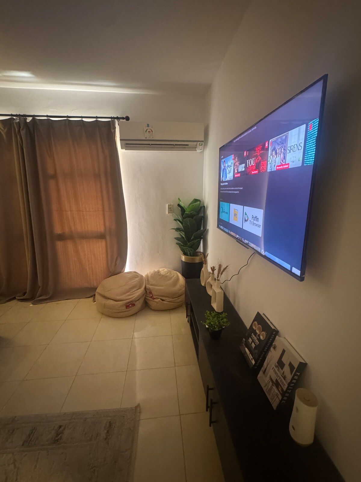 Cozy&Clean 2B Flat, Gated Comm, photo 6