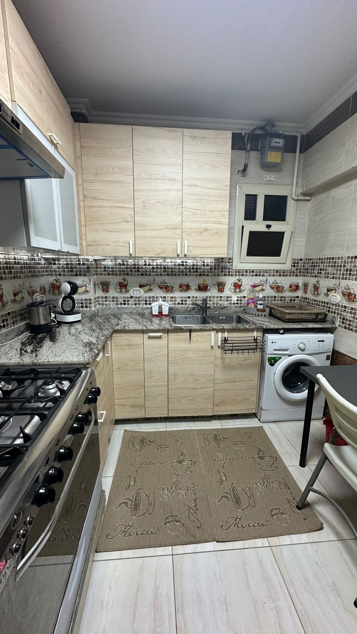 Chill Vibes 2-BR Apartment in Rehab, photo 8