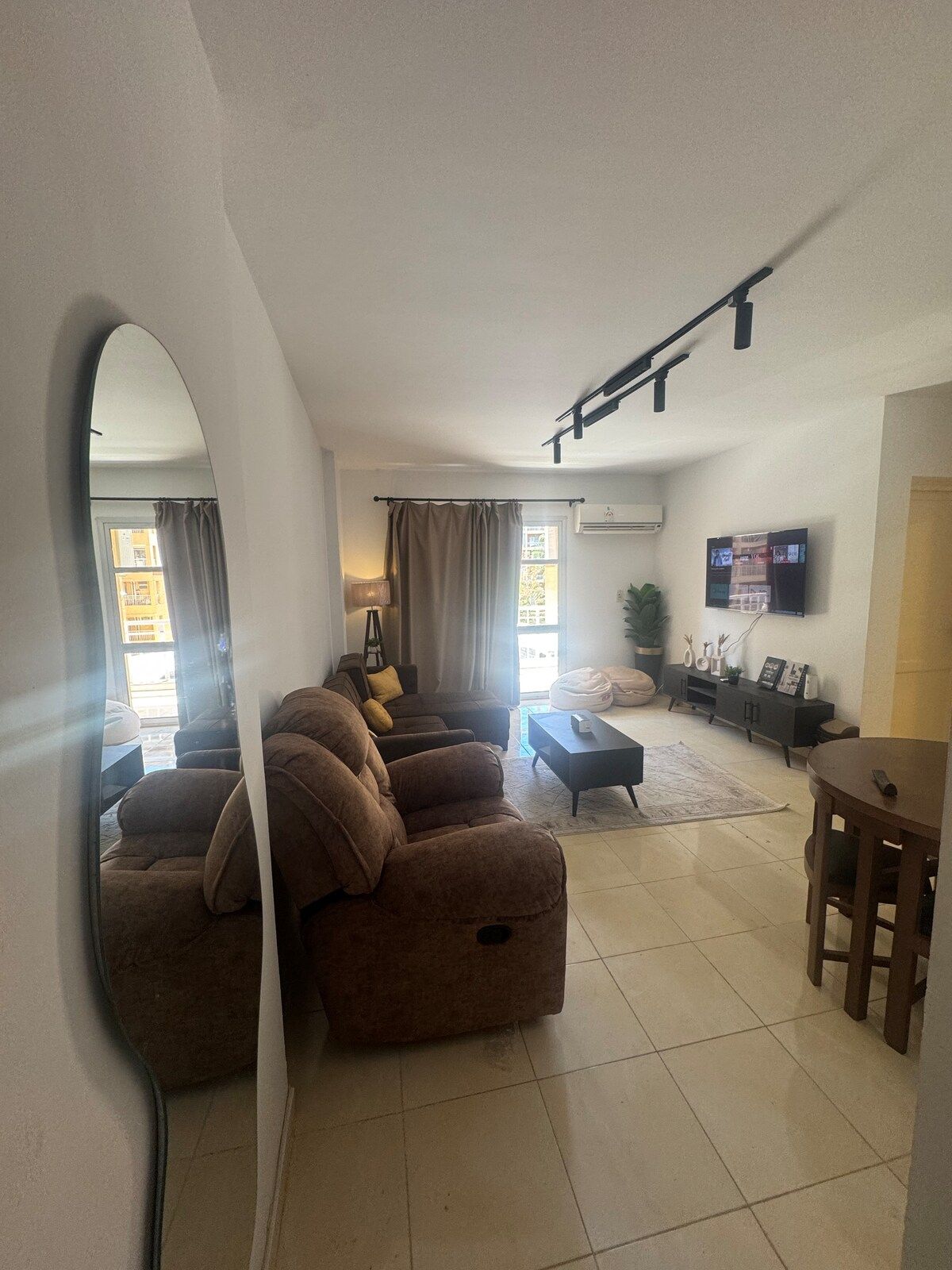 Cozy&Clean 2B Flat, Gated Comm, photo 7